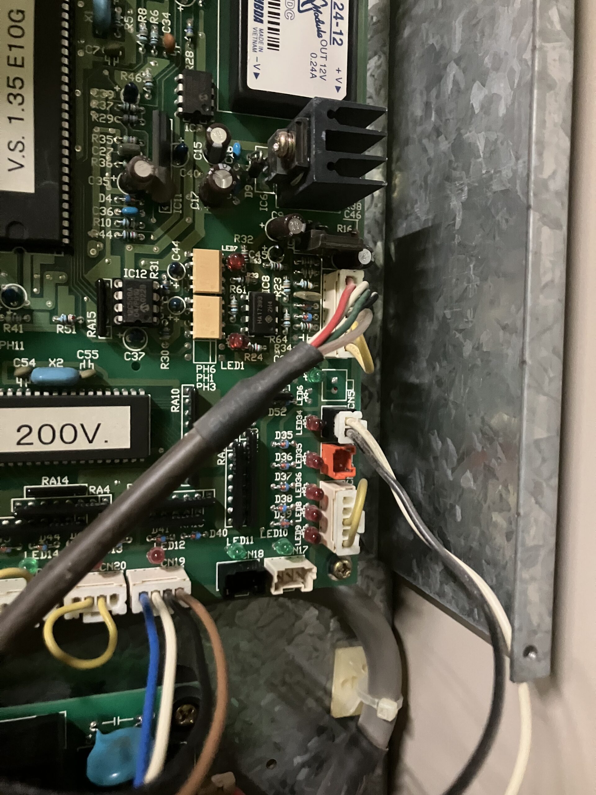 愛知県某所
シートシャッター制御盤交換後